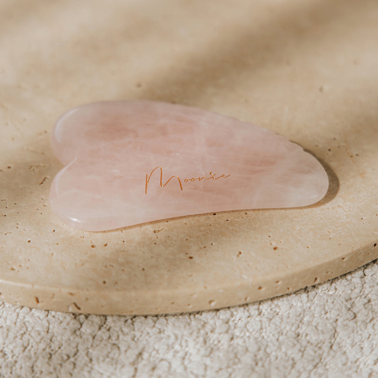 Rozenkwarts facial Gua Sha heart tool