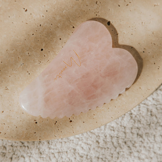 Rozenkwarts facial Gua Sha heart tool