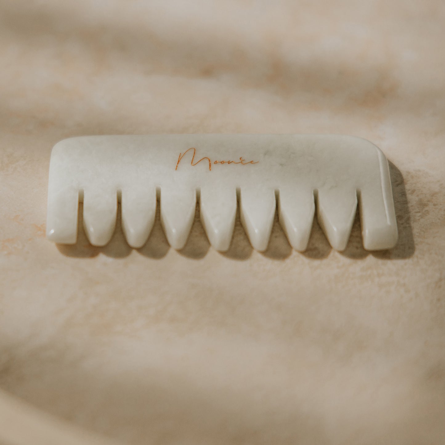Witte Jade massage kam